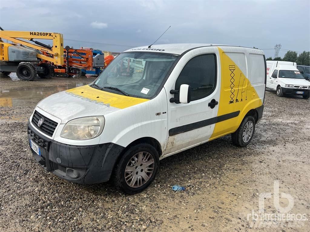 Fiat DOBLO 大型面包车