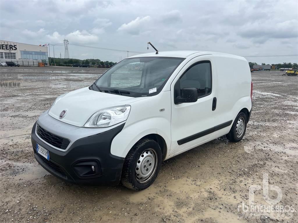 Fiat FIORINO 大型面包车