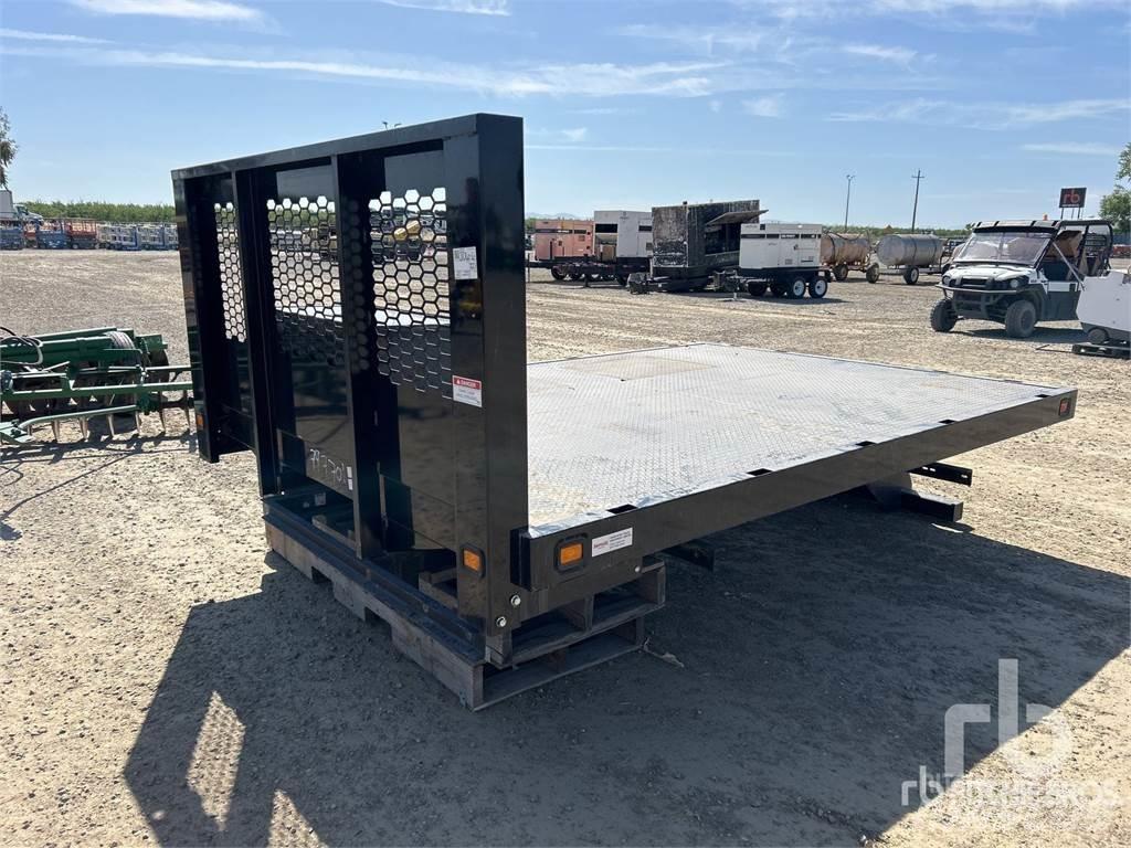  Flatbed Dump 驾驶室与内部