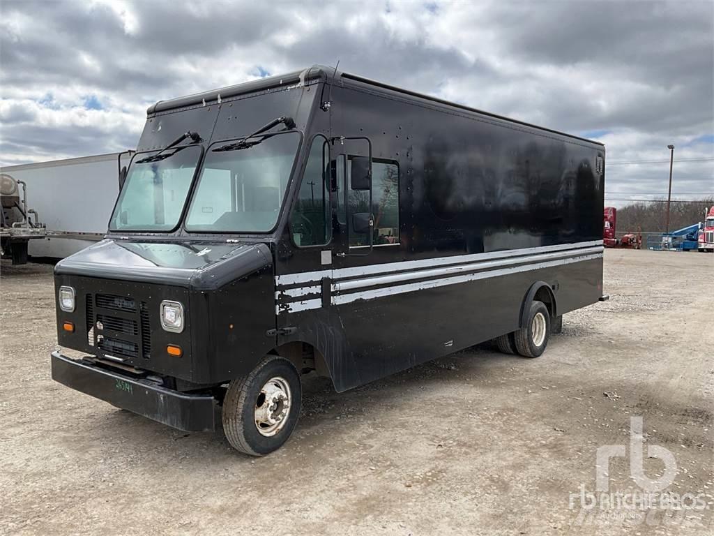 Ford E350 大型面包车