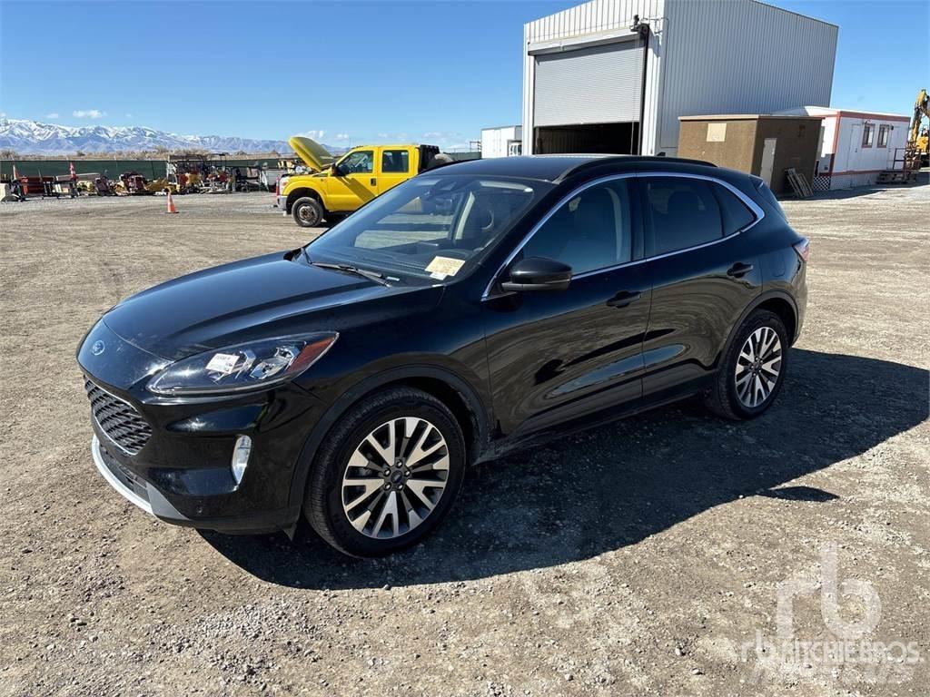 Ford ESCAPE 皮卡车
