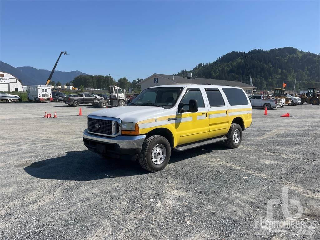 Ford EXCURSION 皮卡车