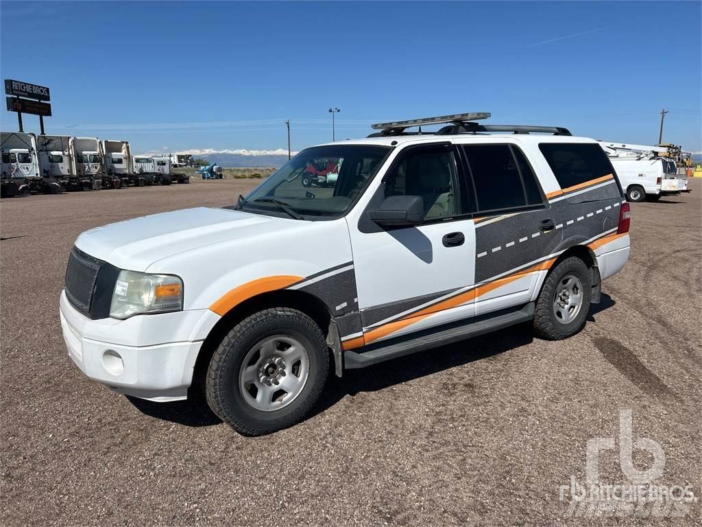 Ford EXPEDITION 皮卡车