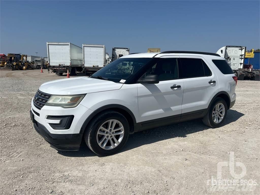 Ford EXPLORER 皮卡车