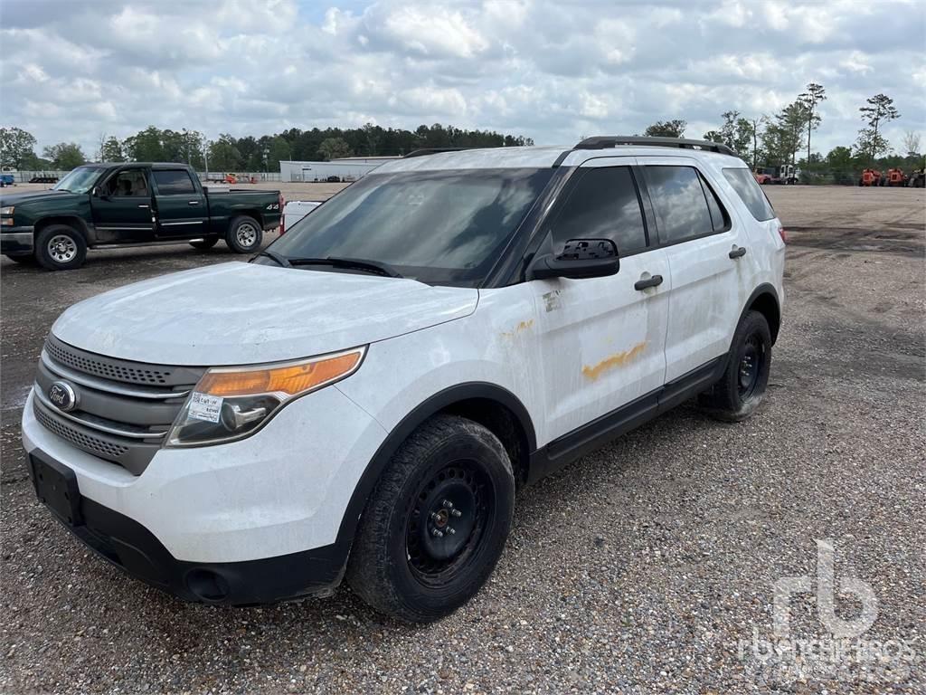 Ford EXPLORER 皮卡车