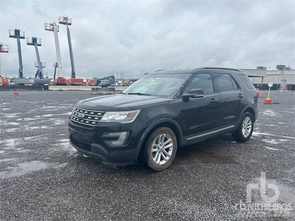 Ford EXPLORER 皮卡车