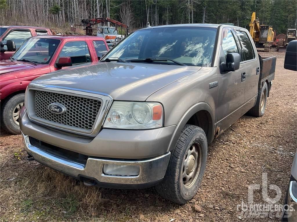 Ford F-150 平板栏板货车