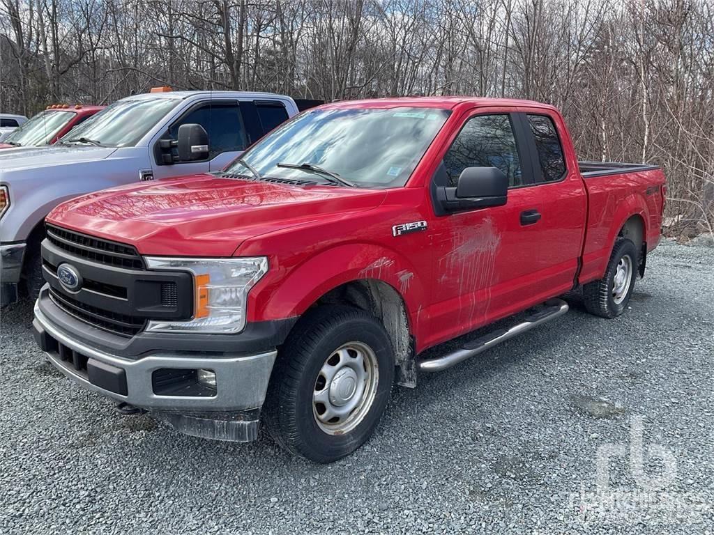 Ford F-150 XL 皮卡车