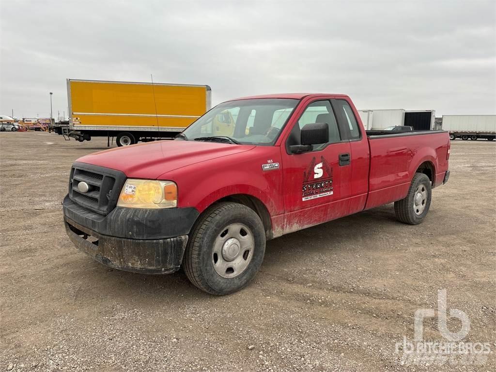 Ford F-150 XL 皮卡车