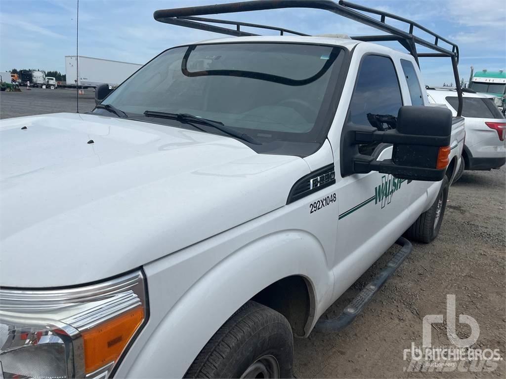 Ford F-250 皮卡车