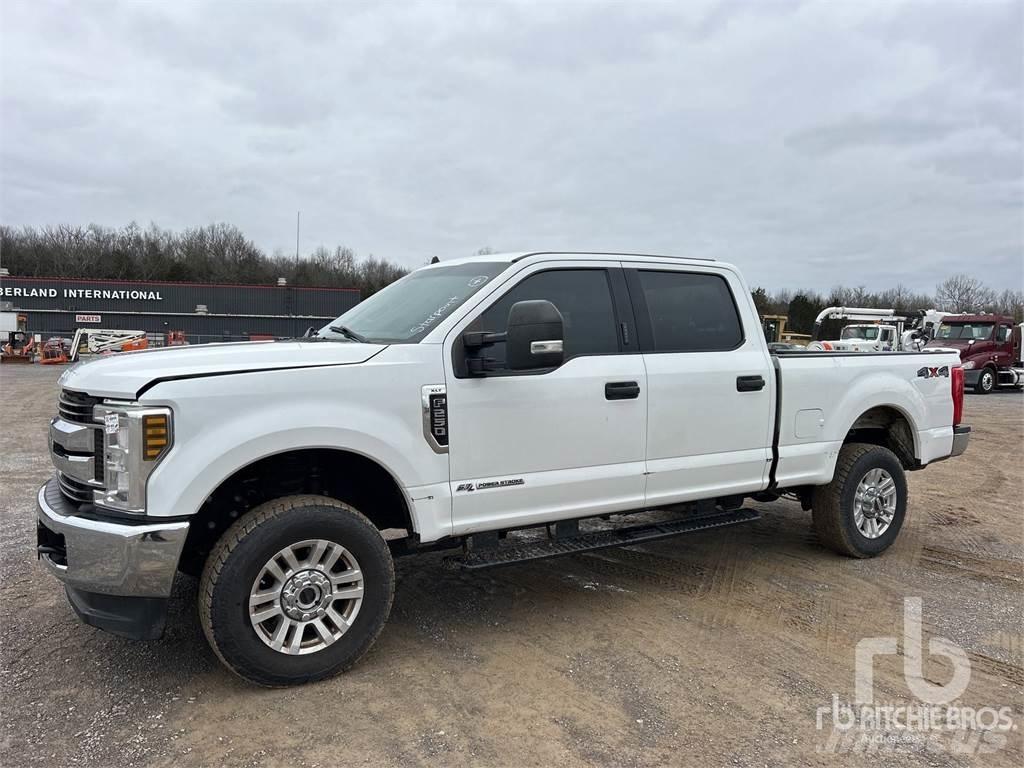 Ford F-250 皮卡车