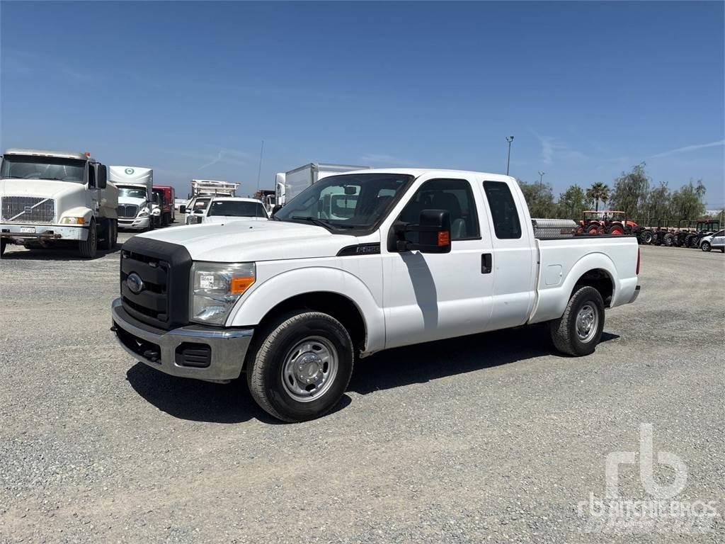 Ford F-250 皮卡车