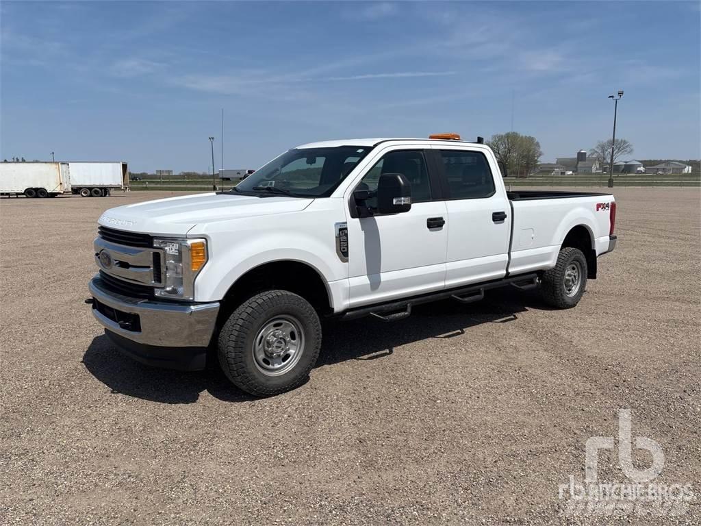 Ford F-250 皮卡车