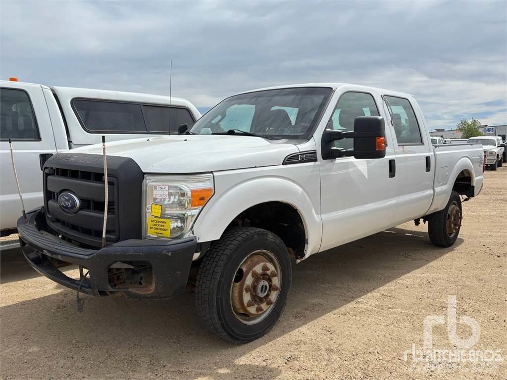 Ford F-350 皮卡车