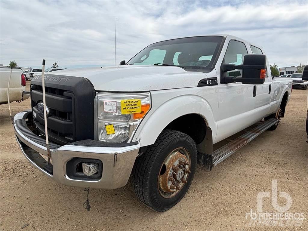 Ford F-350 皮卡车
