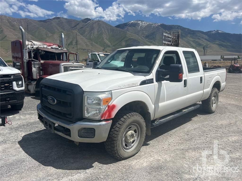 Ford F-350 皮卡车