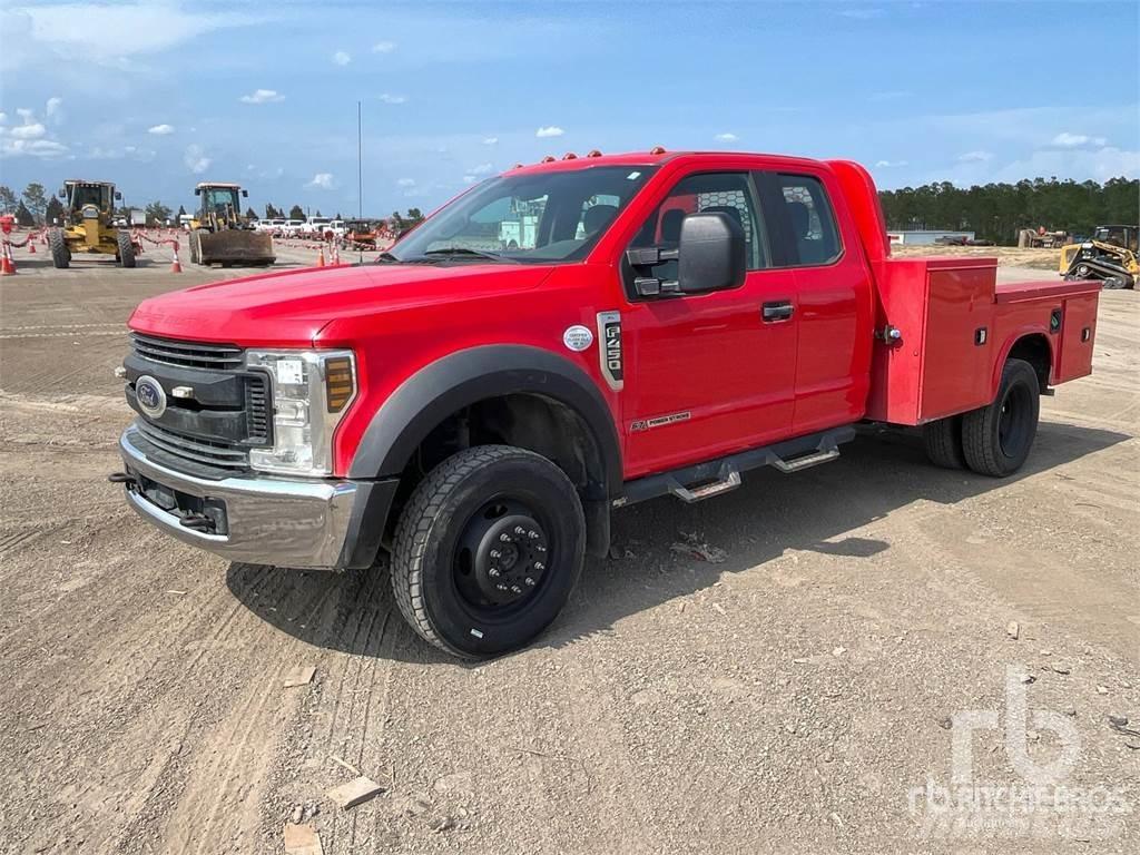 Ford F-450 市政车
