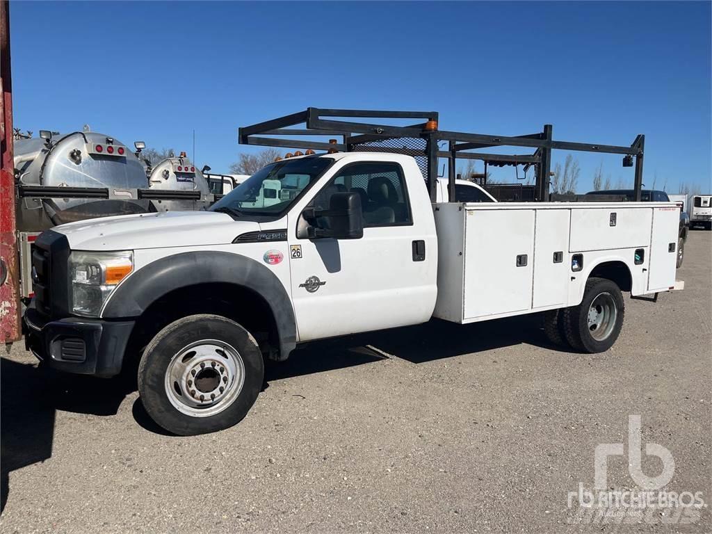 Ford F-450 市政车
