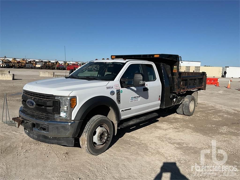 Ford F-550 自卸式货车