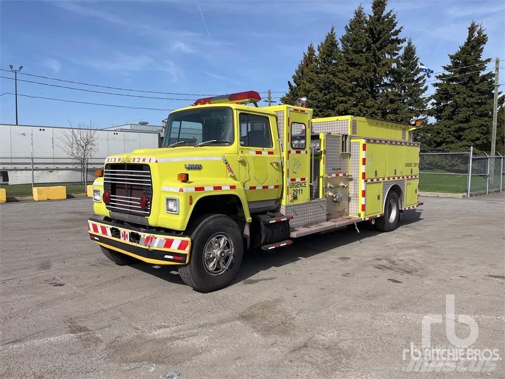 Ford LN8000F 消防车