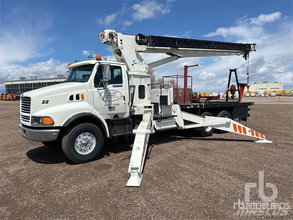 Ford LT9000 起重车