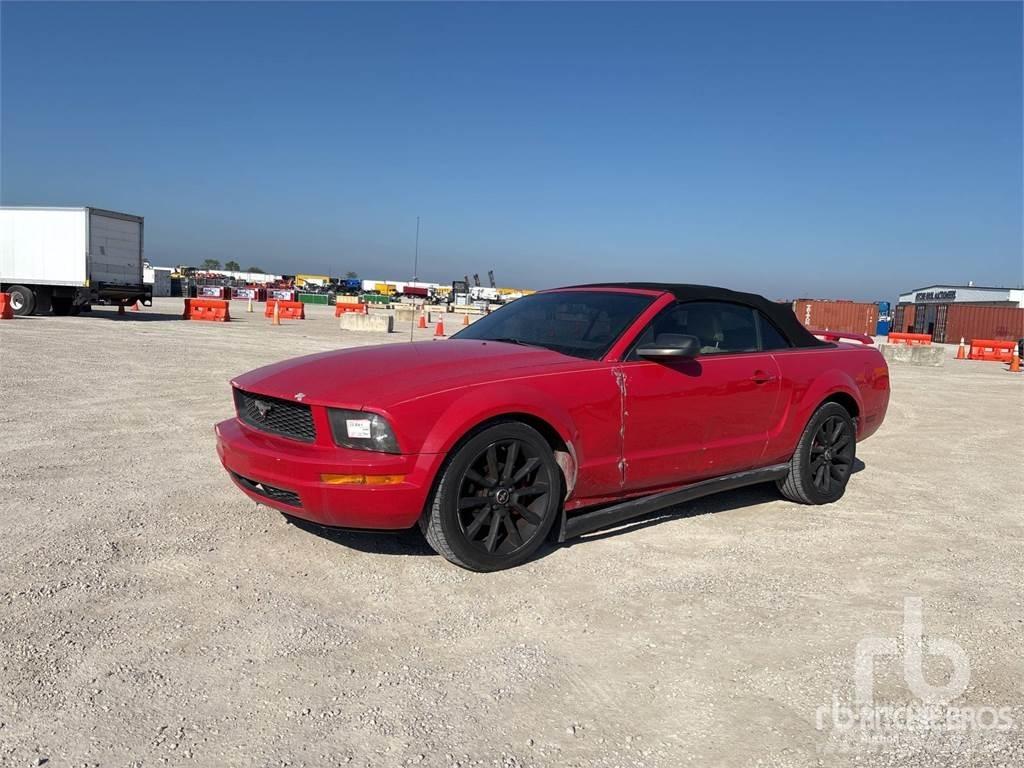 Ford MUSTANG 汽车
