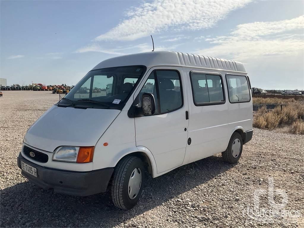 Ford TRANSIT 大型面包车