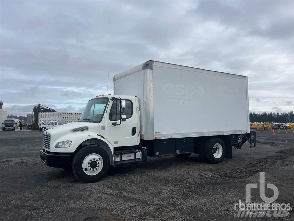 Freightliner M2 大型面包车