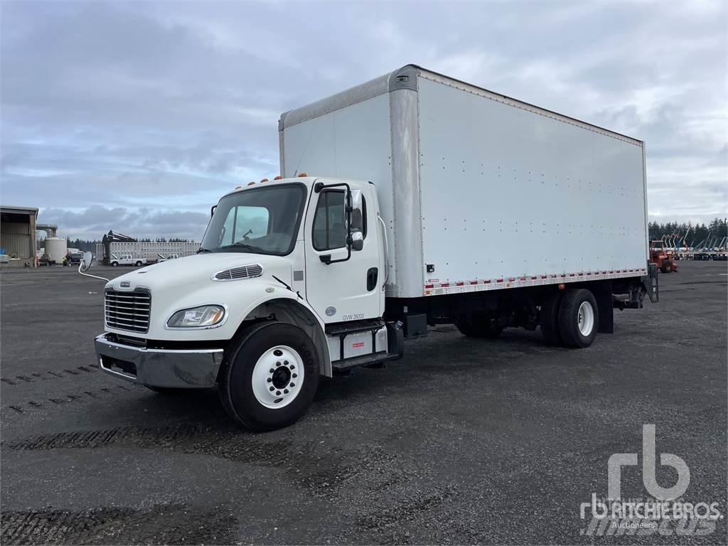 Freightliner M2 大型面包车