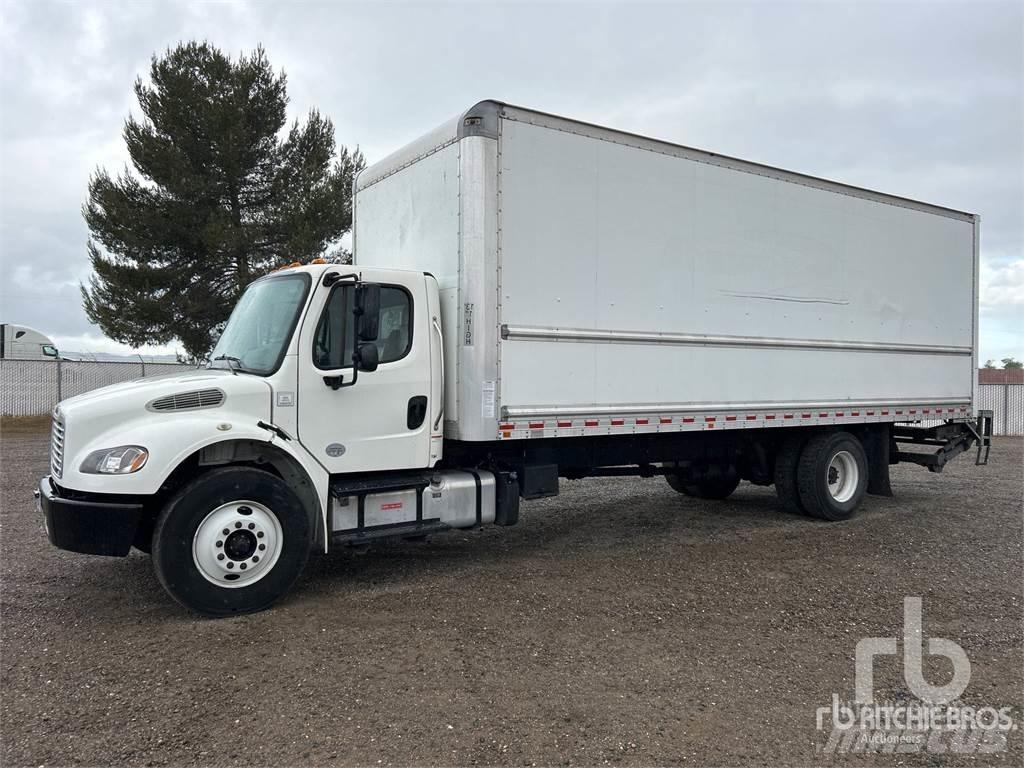 Freightliner M2 大型面包车