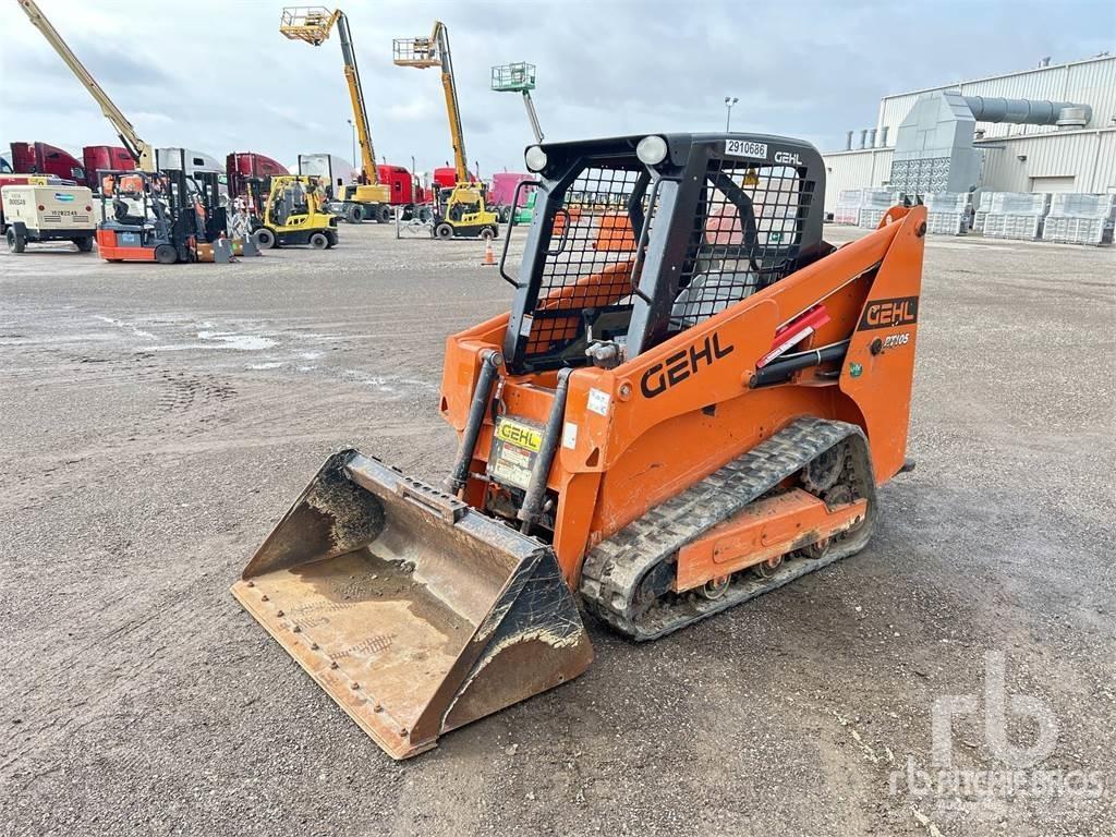 Gehl RT105 滑移装载机