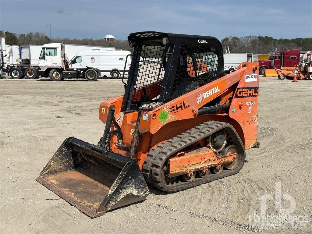 Gehl RT135 滑移装载机