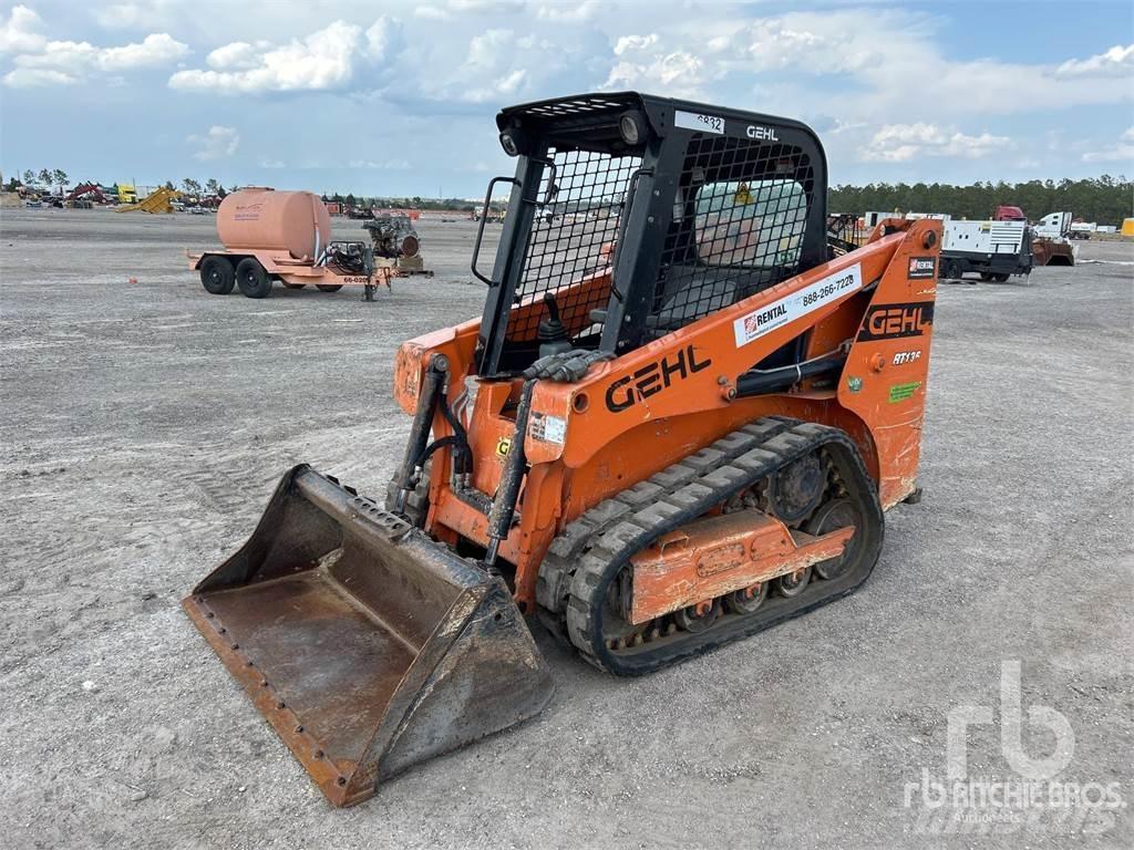 Gehl RT135 滑移装载机