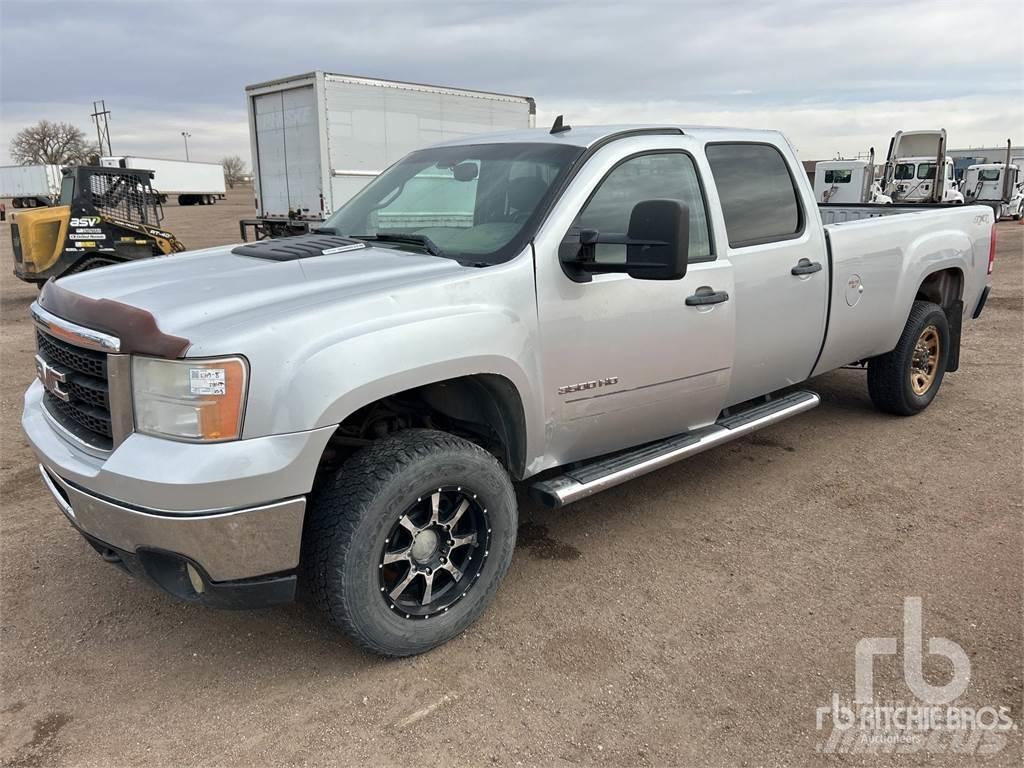GMC 3500 皮卡车
