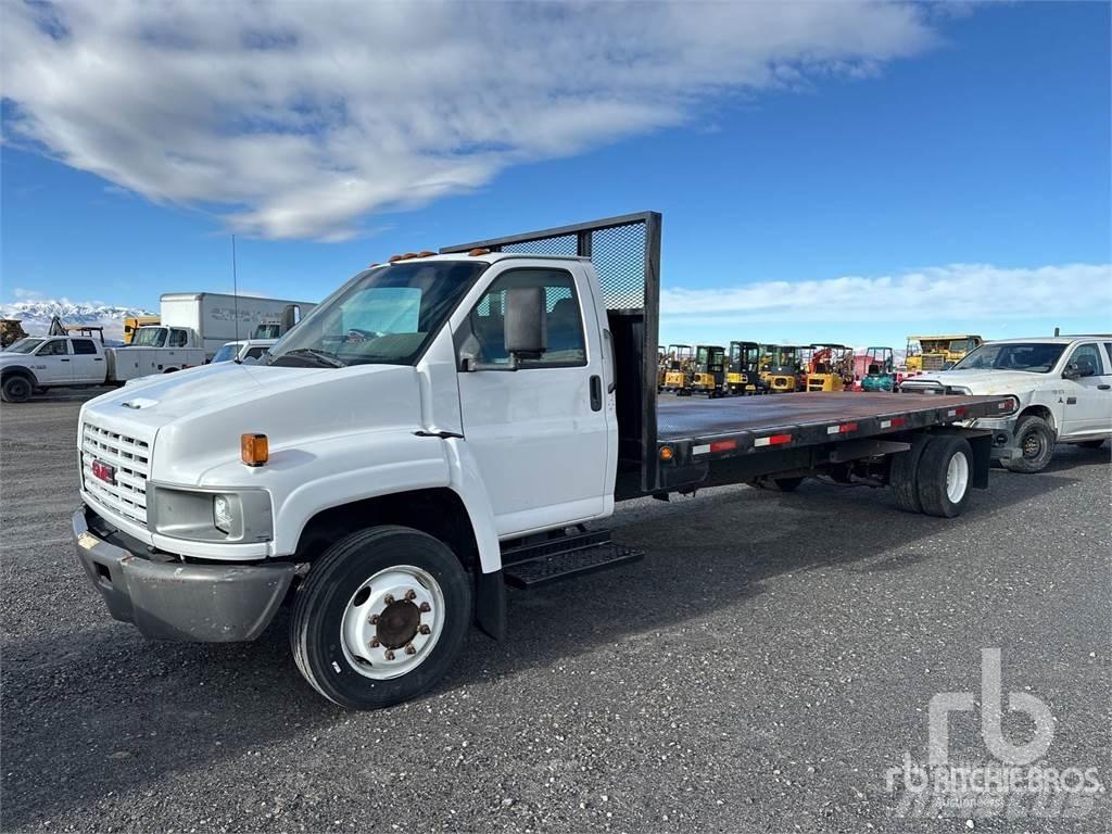 GMC C5500 平板栏板货车