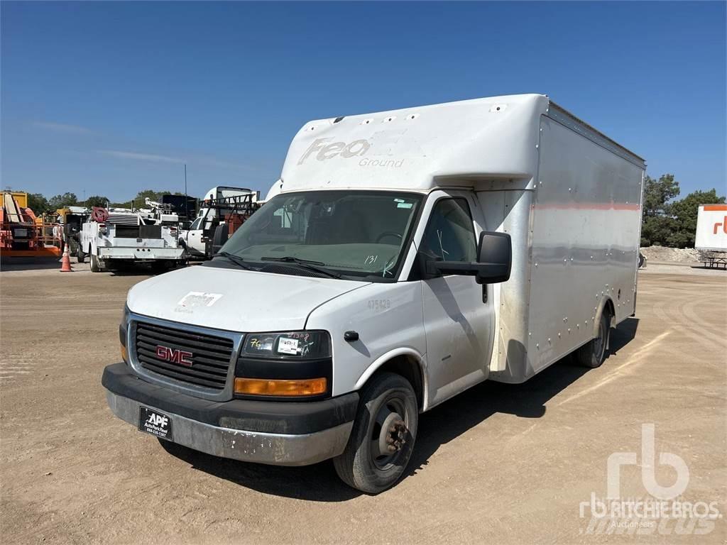 GMC G3500 大型面包车