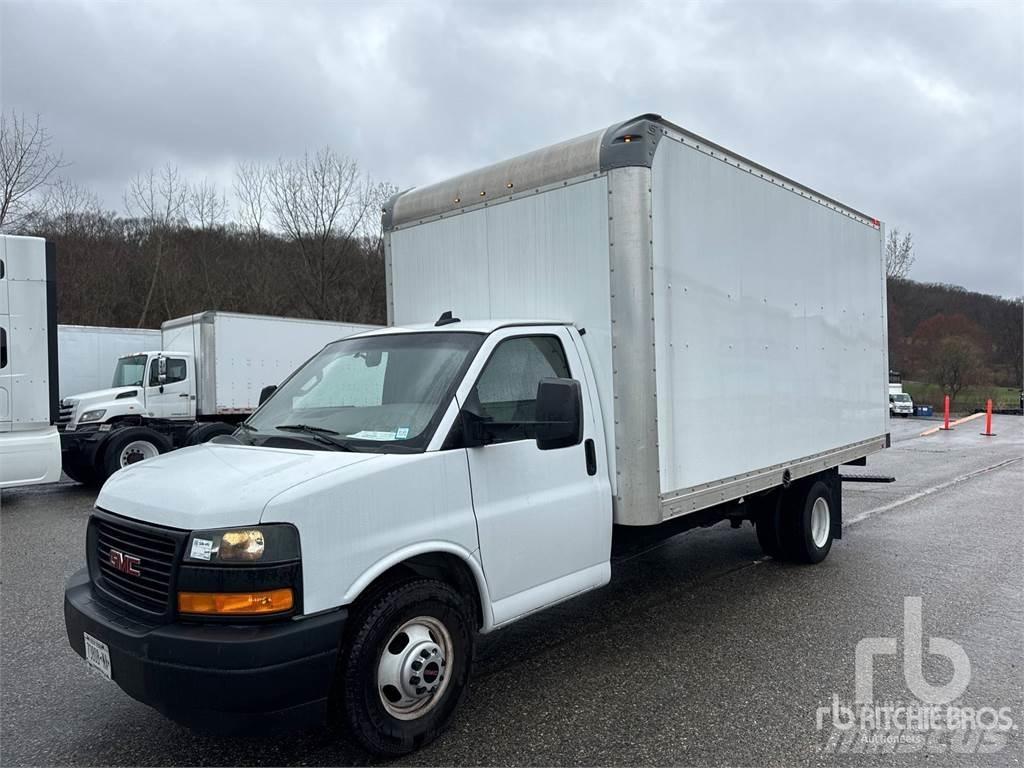 GMC G3500 大型面包车