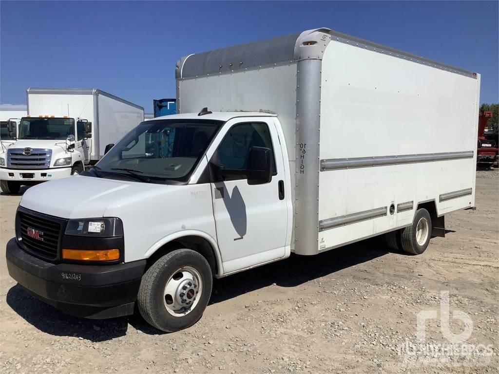 GMC G3500 大型面包车