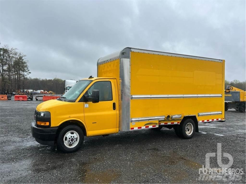 GMC G3500 大型面包车