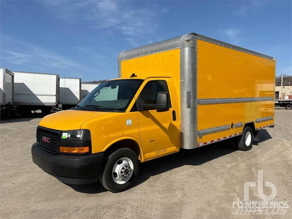 GMC G3500 大型面包车