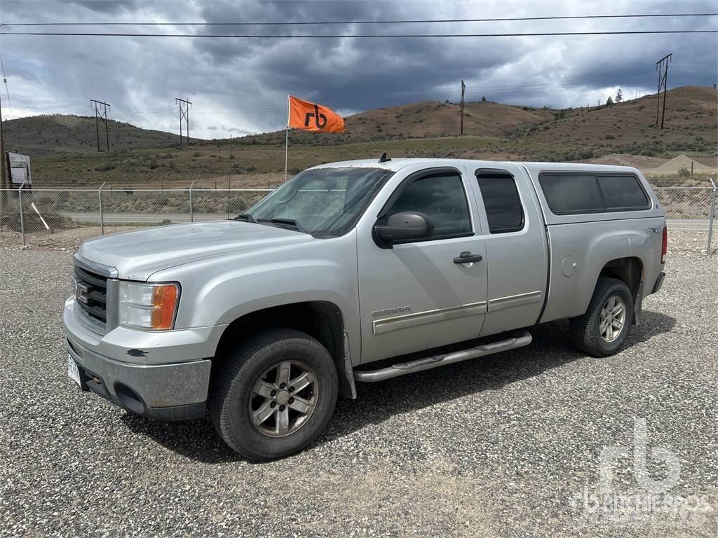 GMC SIERRA 1500 皮卡车