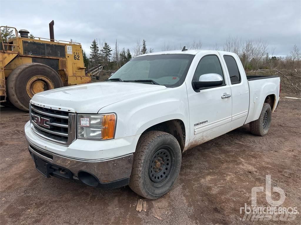 GMC SIERRA 1500 皮卡车