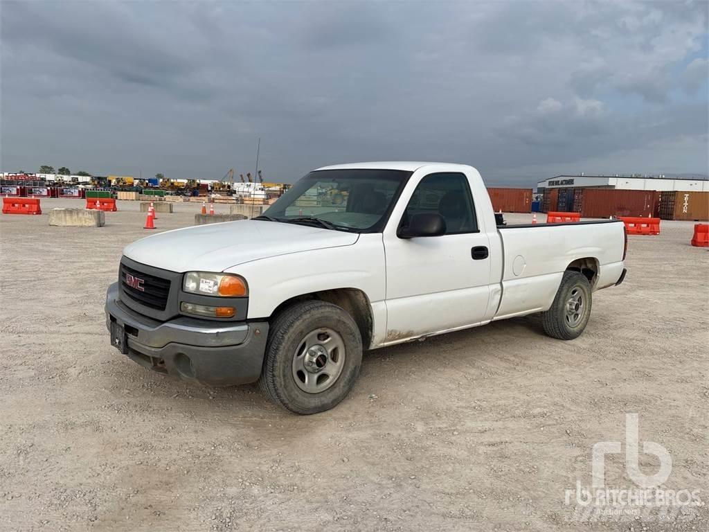GMC SIERRA 1500 皮卡车