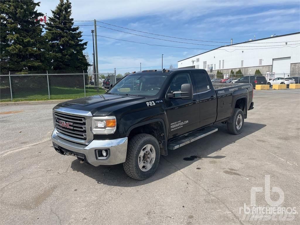 GMC SIERRA 2500 皮卡车