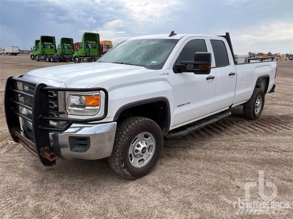 GMC SIERRA 2500 皮卡车
