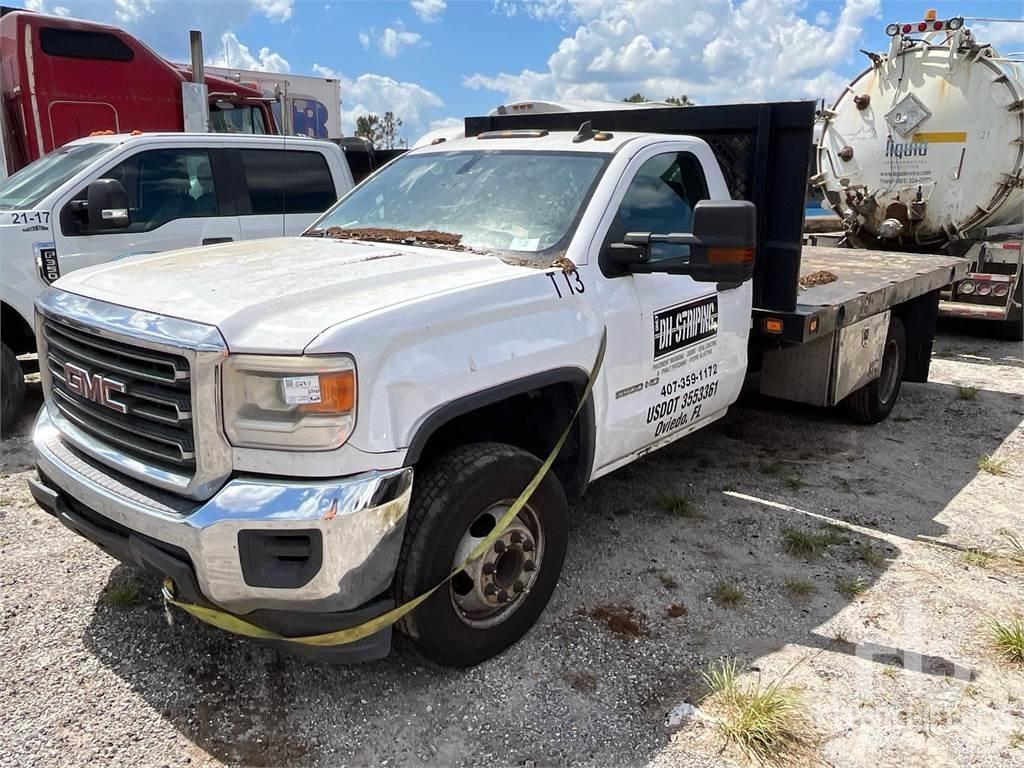 GMC SIERRA 3500 平板栏板货车