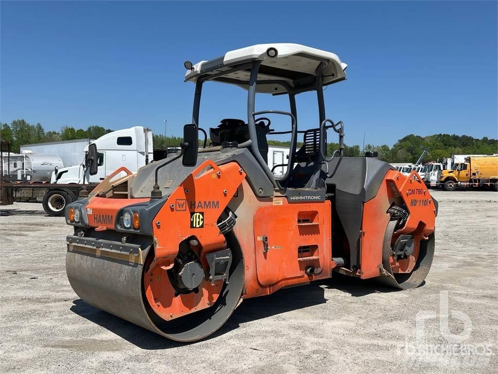 Hamm HD110 双轮压路机