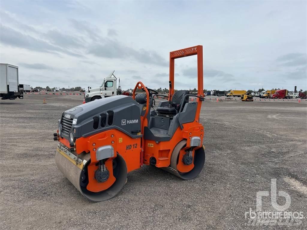Hamm HD12VV 双轮压路机