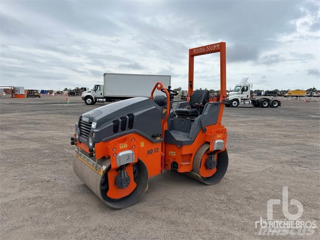 Hamm HD12VV 双轮压路机