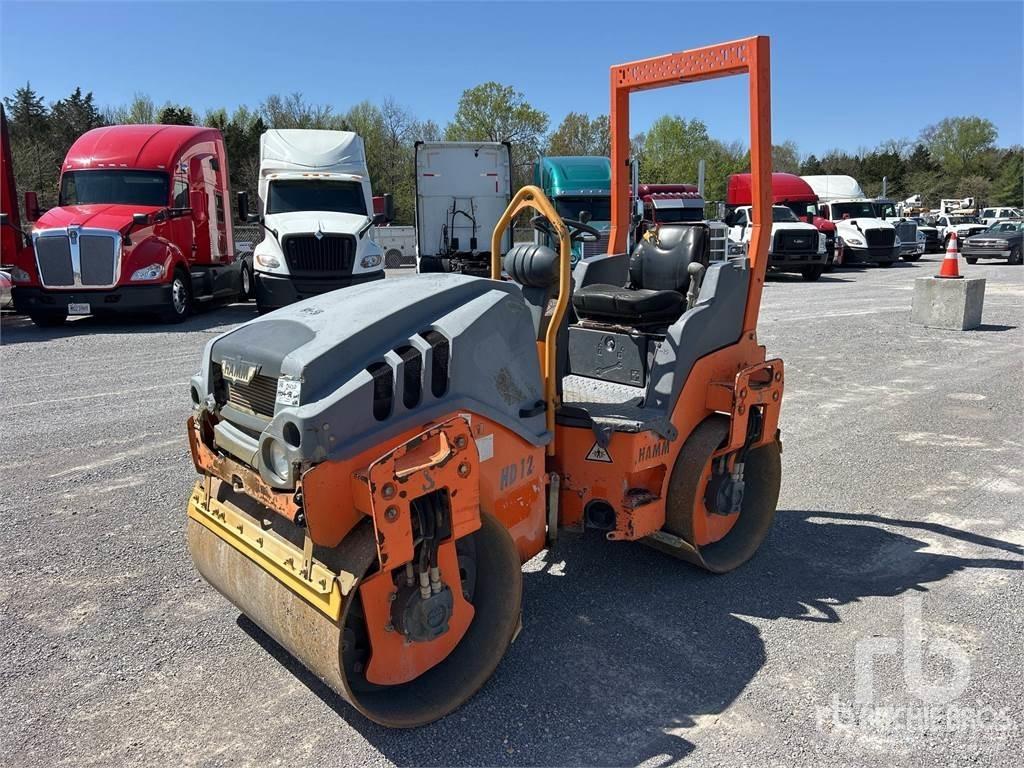 Hamm HD12VV 双轮压路机